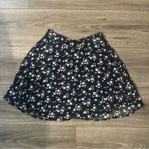 hollister navy blue‎ floral skirt juniors size small dainty flowers side zip